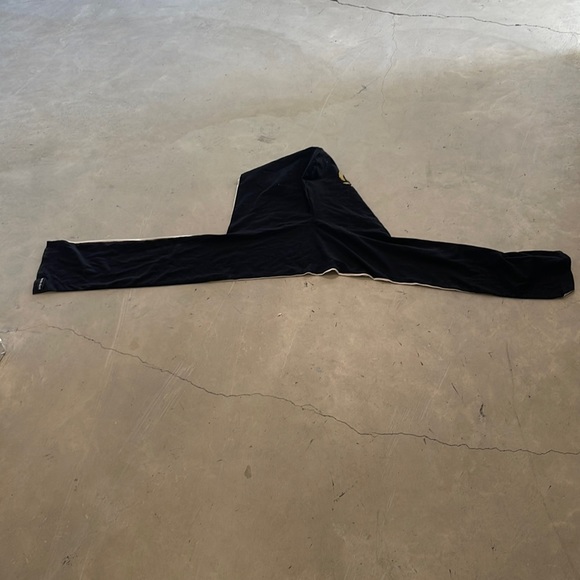 Head and shoulders cover - Picture 1 of 4